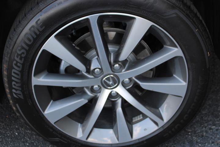 Certified 2025 Acura MDX FWD w/ Technology Package image 10