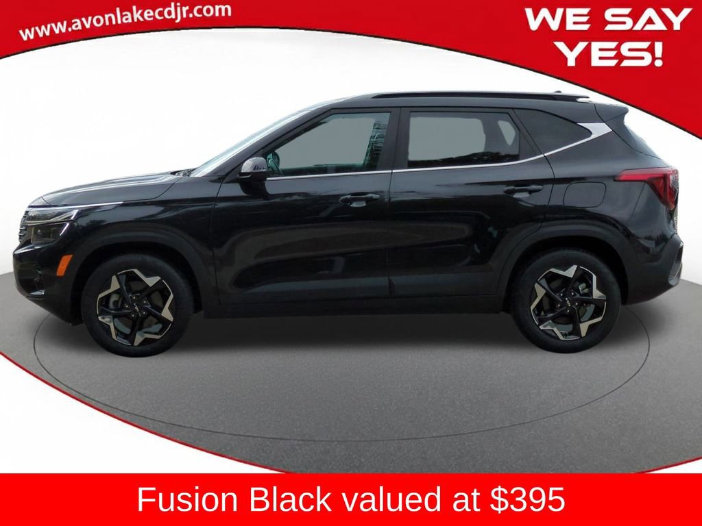 Used 2024 Kia Seltos EX image 3