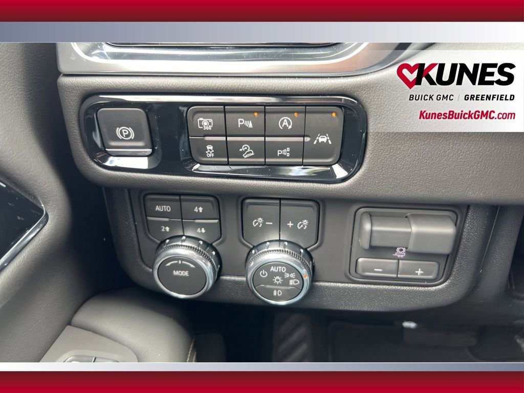 New 2026 GMC Yukon XL Elevation image 22