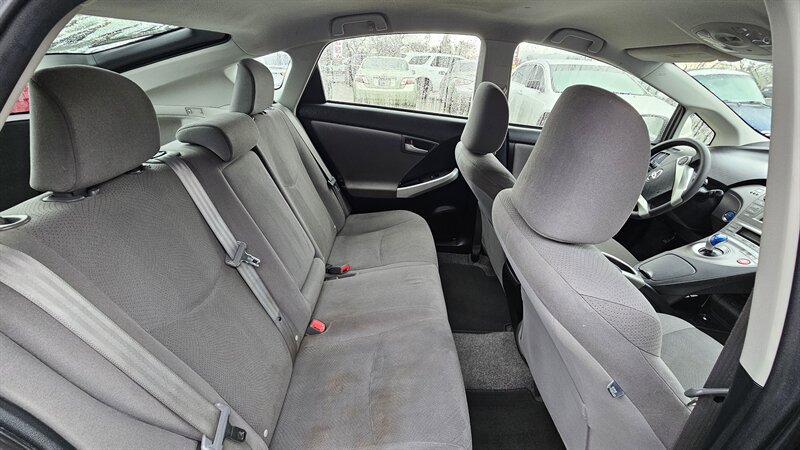 Used 2013 Toyota Prius Two FWD image 5