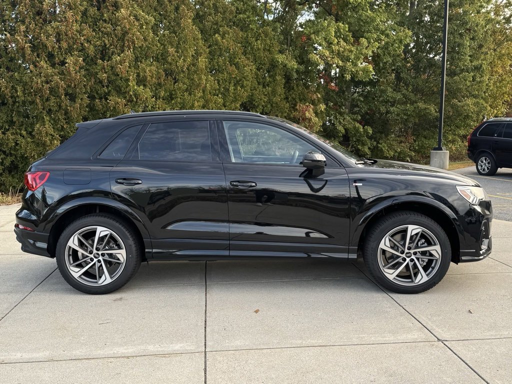 New 2025 Audi Q3 2.0T Premium image 6