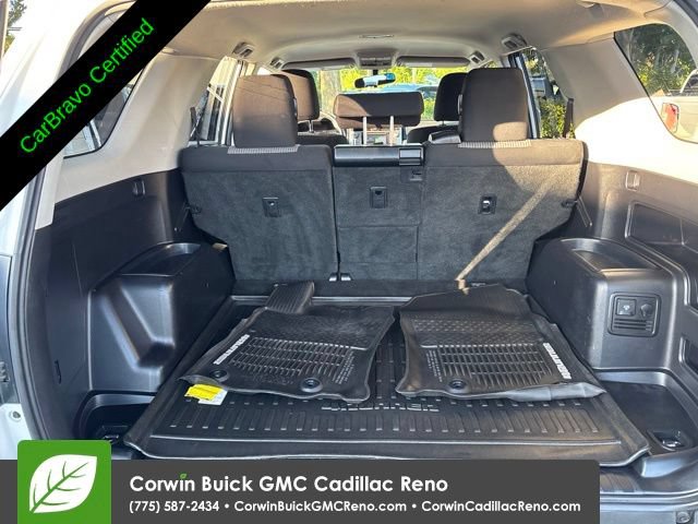 Used 2017 Toyota 4Runner SR5 AWD/4WD image 27