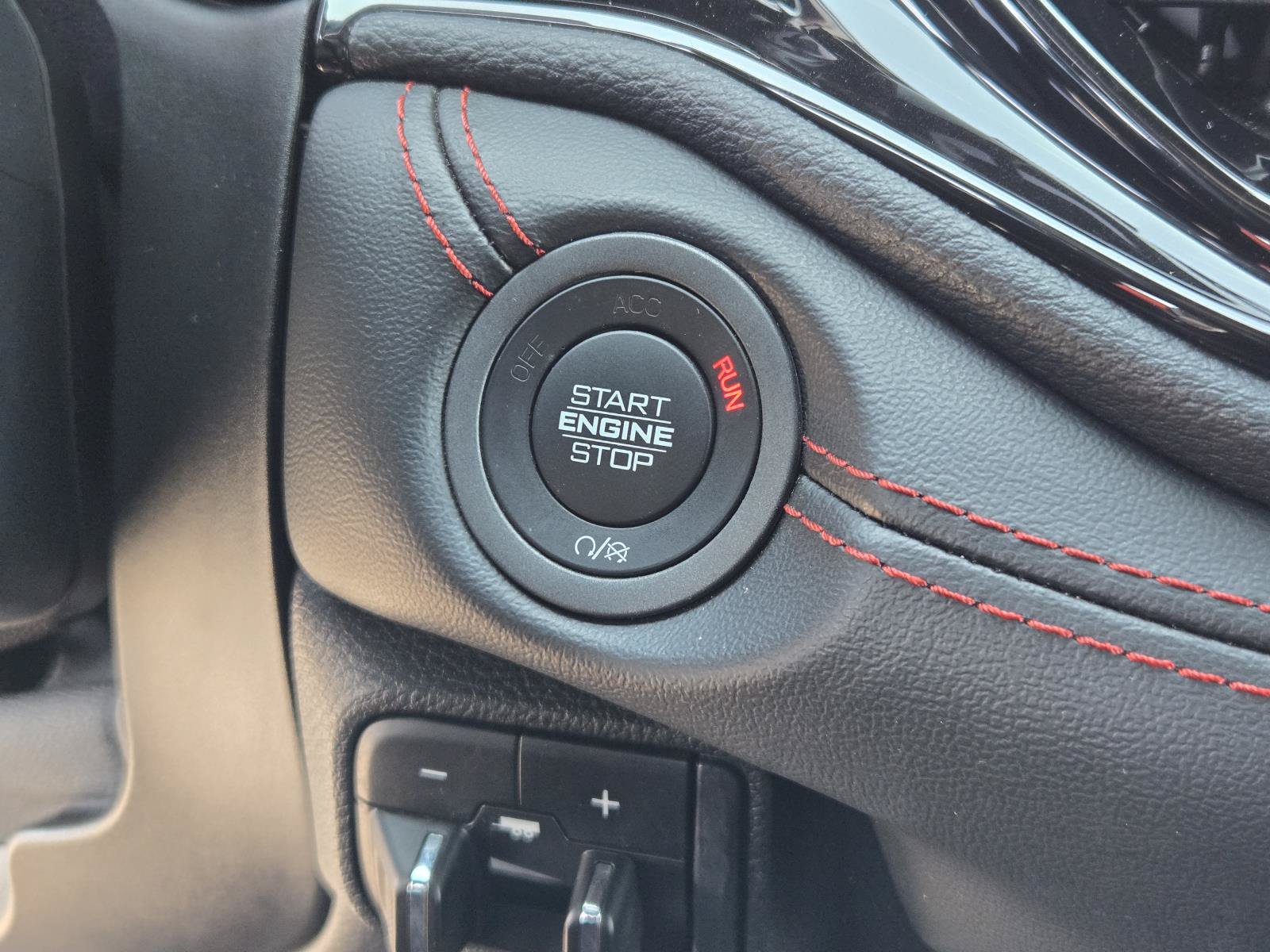 Certified 2024 Dodge Durango GT RWD image 11