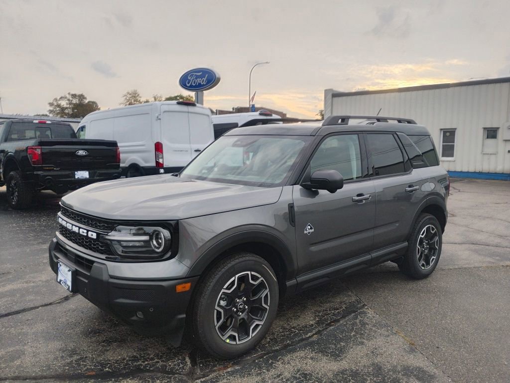 New 2025 Ford Bronco Sport Outer Banks w/ Outer Banks Tech Package+ image 1