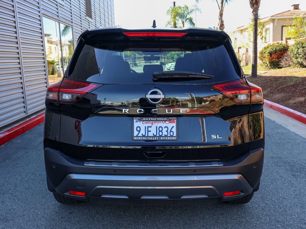 Used 2023 Nissan Rogue SL w/ SL Premium Package image 5