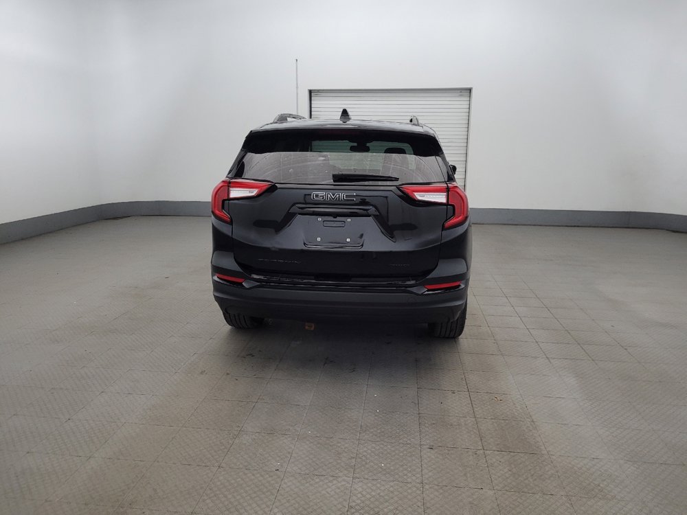 Used 2023 GMC Terrain SLE w/ Driver Convenience Package AWD/4WD image 7