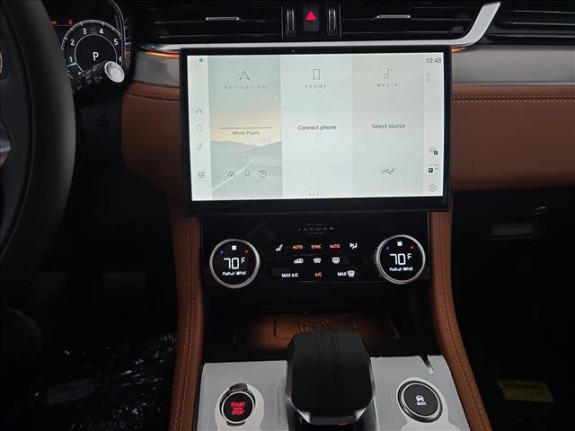 New 2026 Jaguar F-PACE R-Dynamic S image 18