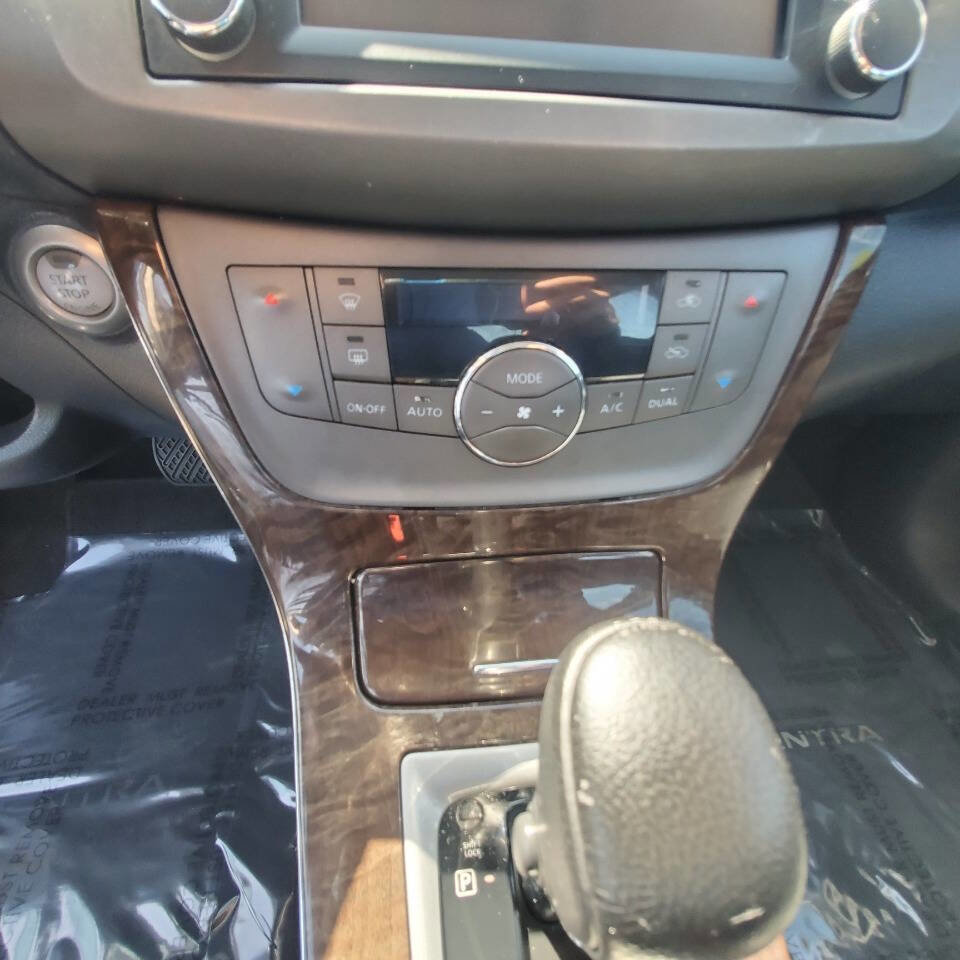 Used 2013 Nissan Sentra SL w/ Leather Pkg FWD image 20