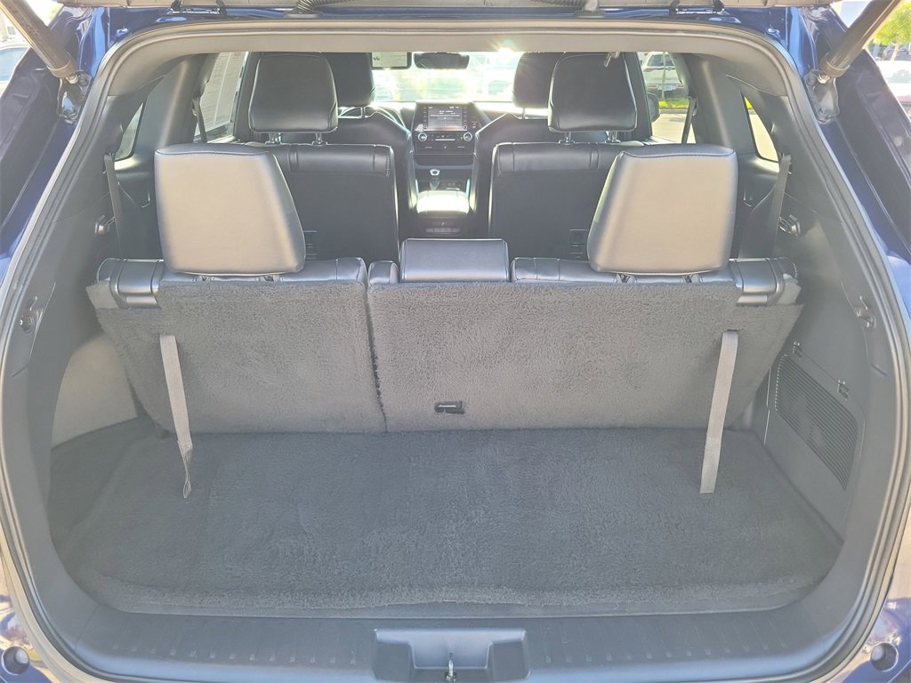 Used 2021 Toyota Highlander XSE image 14