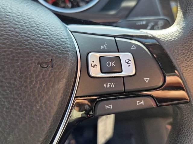 Used 2020 Volkswagen Tiguan S image 28