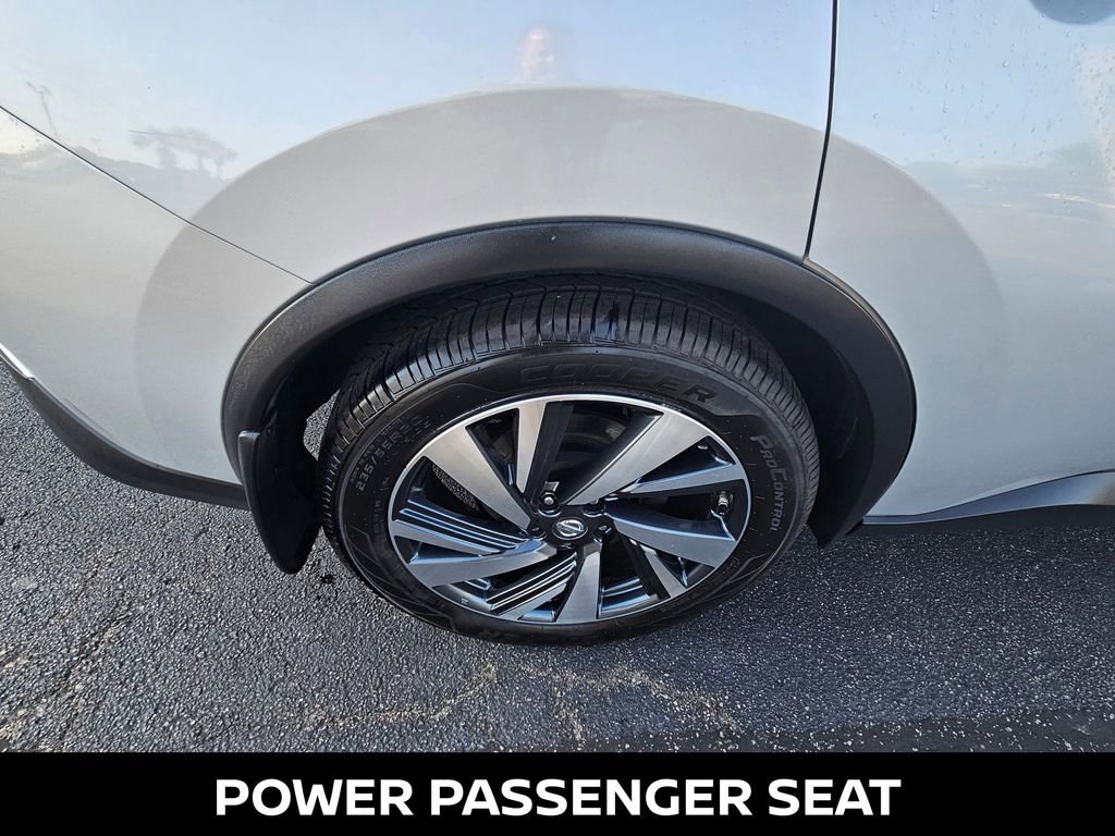Used 2017 Nissan Murano Platinum w/ Platinum Technology Package FWD image 10