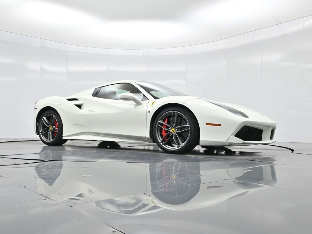 Used 2019 Ferrari 488 Spider image 2