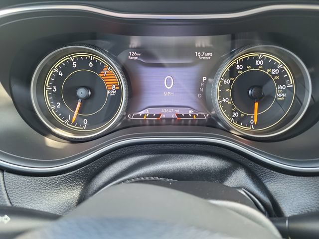 Used 2021 Jeep Cherokee Latitude Lux w/ Comfort/Convenience Group AWD/4WD image 19