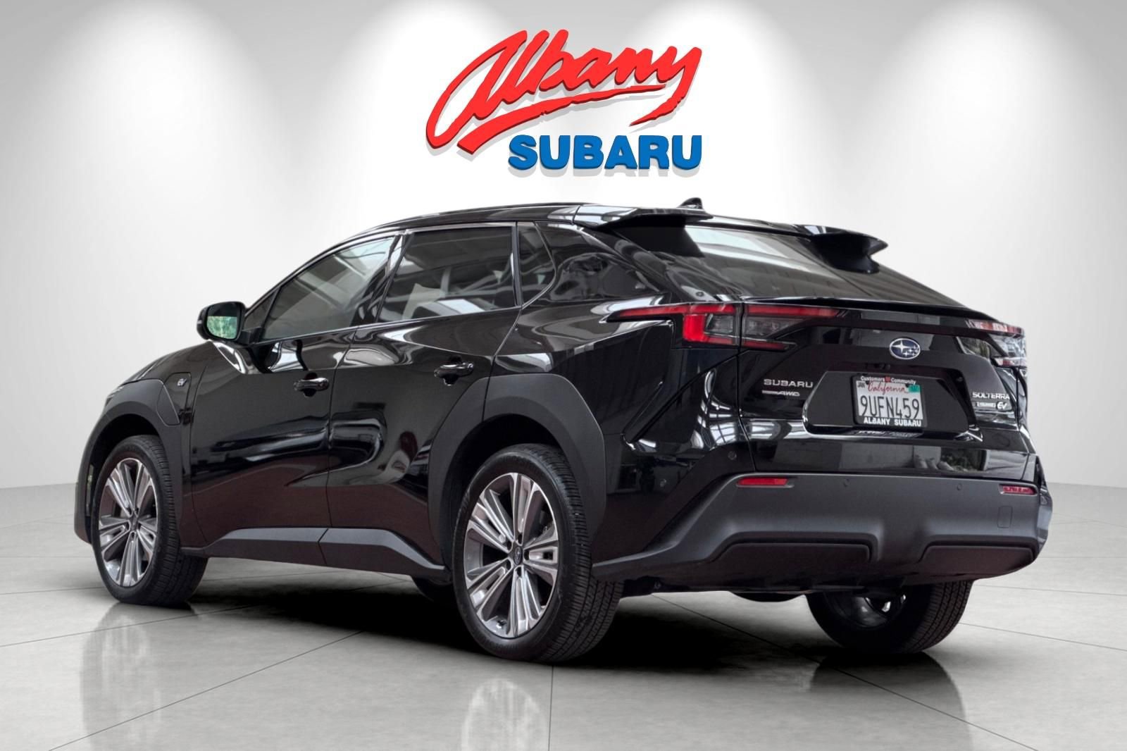 Used 2024 Subaru Solterra Touring image 7