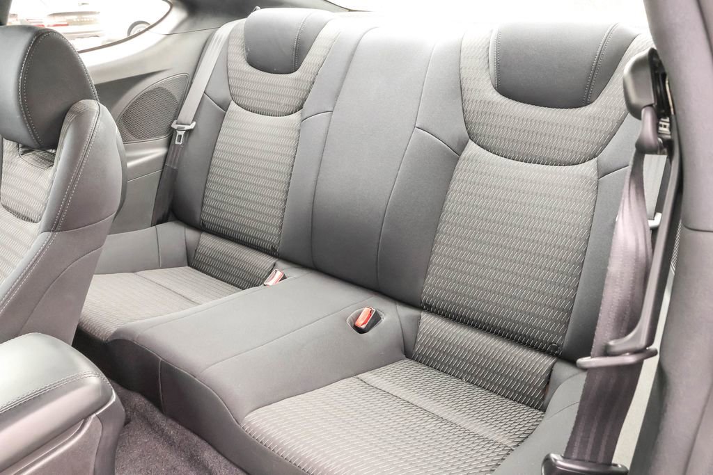 Used 2013 Hyundai Genesis 2.0T image 26