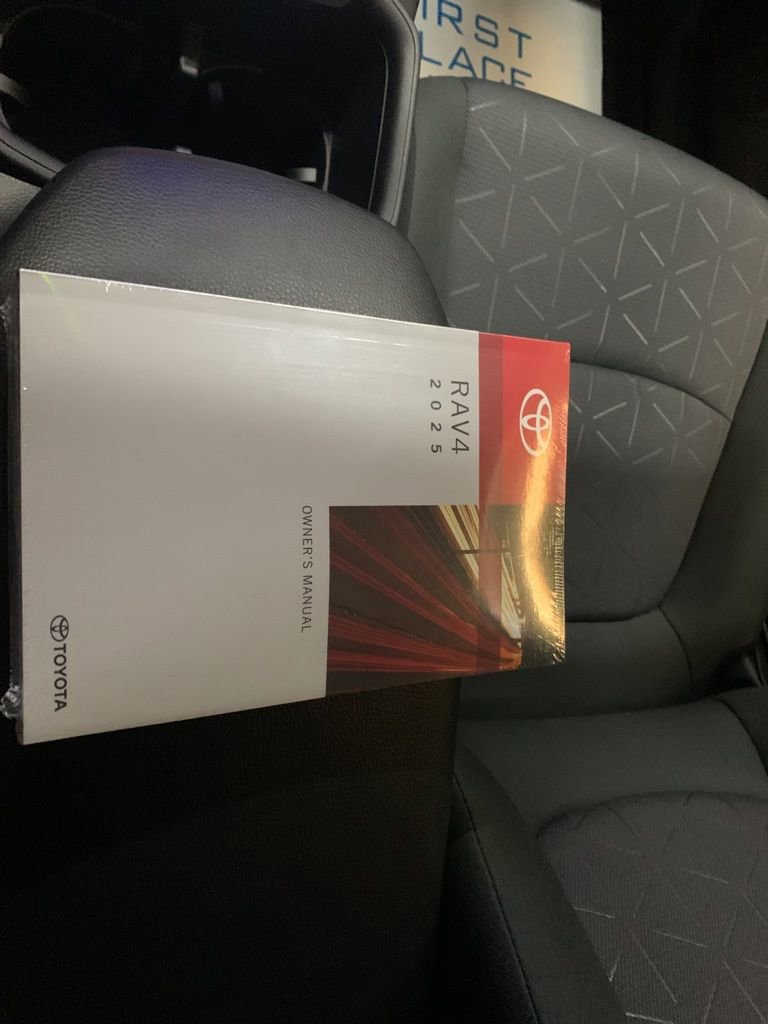 New 2025 Toyota RAV4 XLE image 33