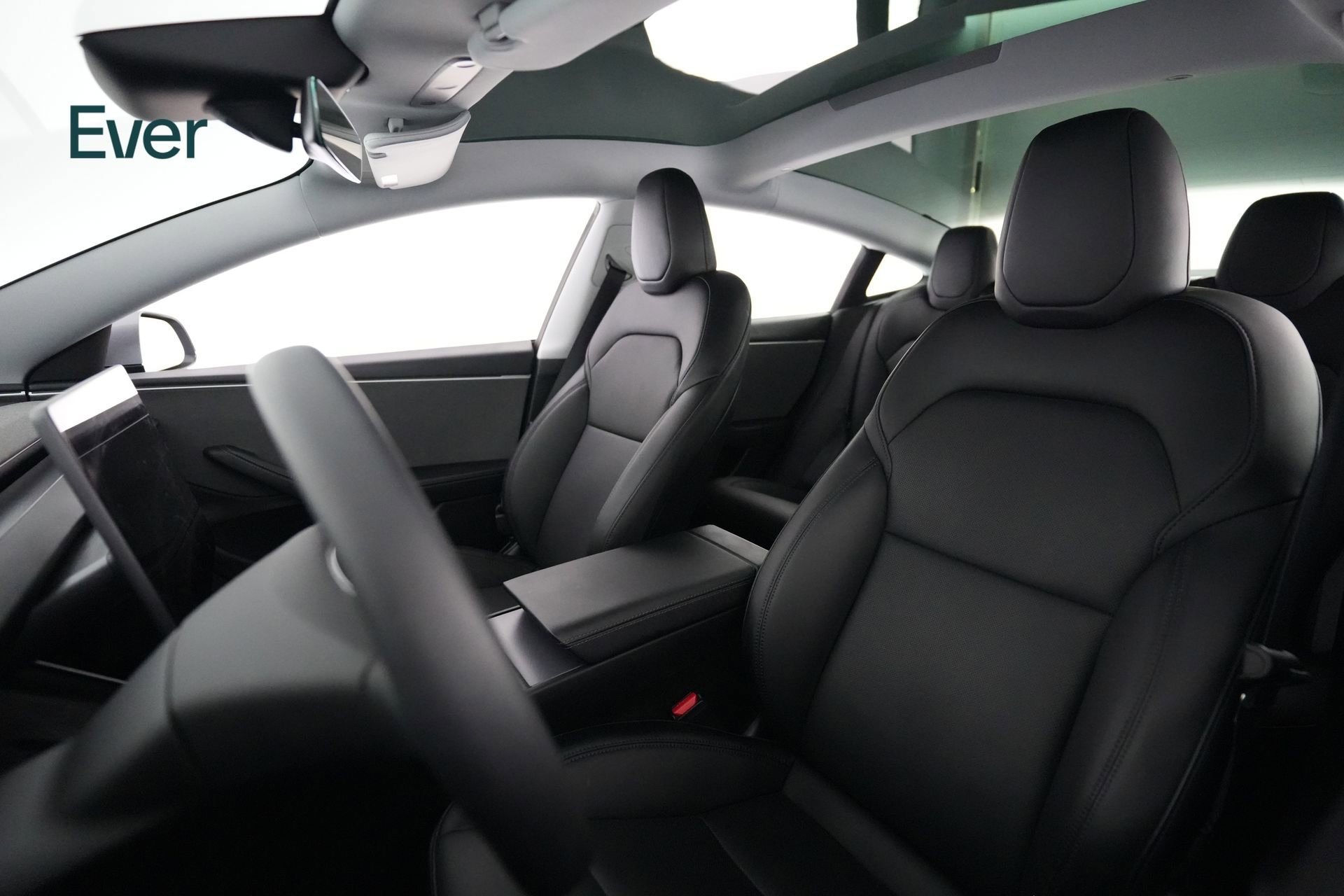 Used 2025 Tesla Model 3 Long Range image 4