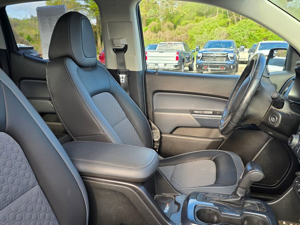 Used 2021 Chevrolet Colorado Z71 image 3