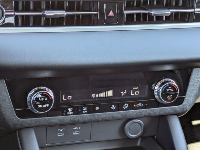 New 2025 Mitsubishi Outlander ES image 20