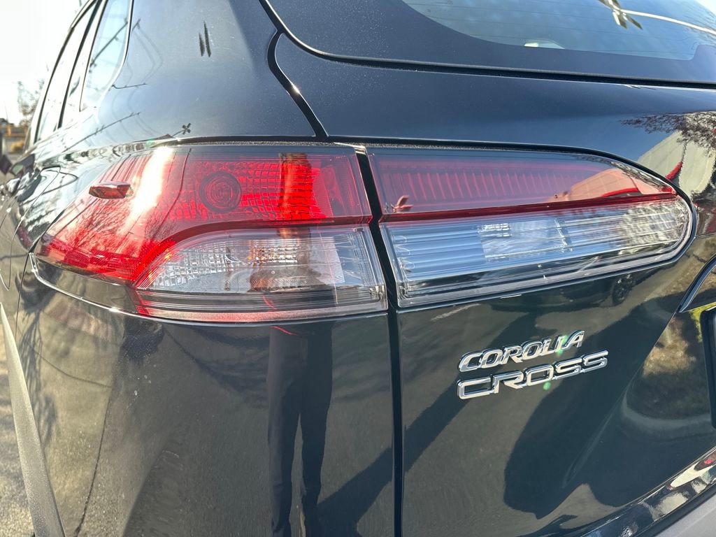 New 2026 Toyota Corolla Cross L image 10