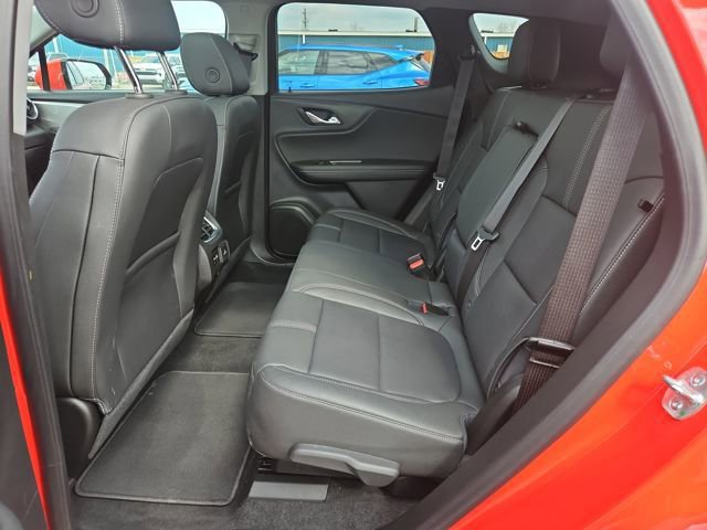 Used 2025 Chevrolet Blazer LT w/ Sound & Technology Package image 26