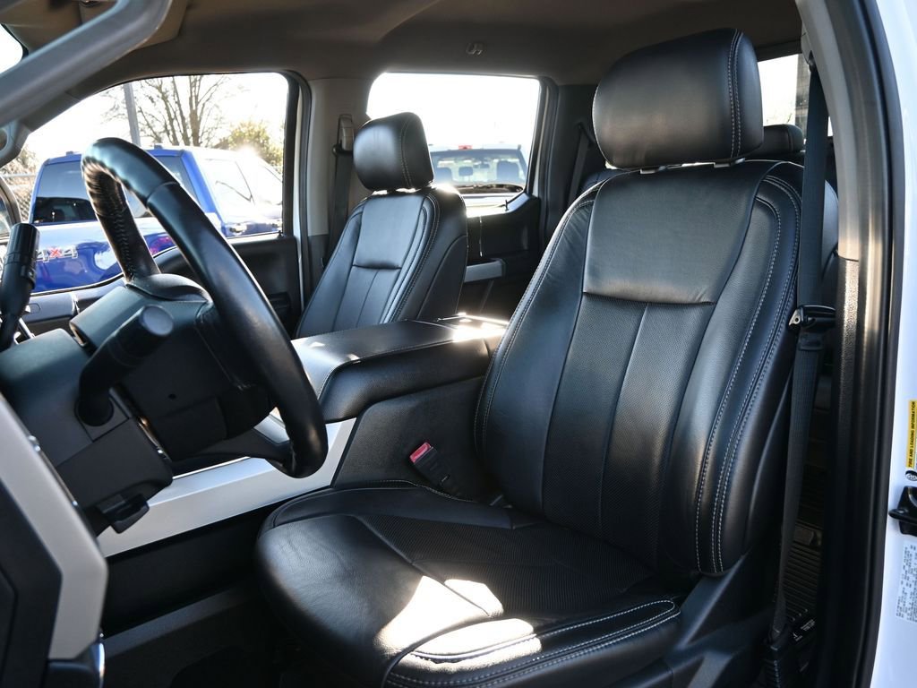 Used 2020 Ford F250 Lariat w/ Lariat Value Package image 23