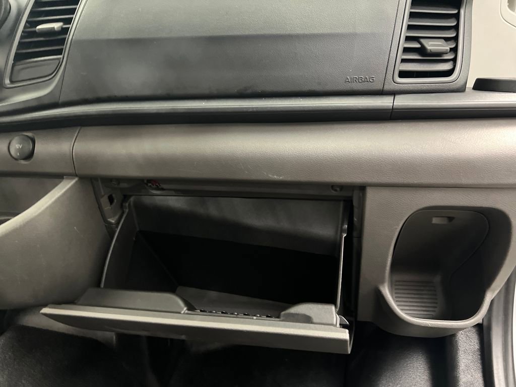 Used 2024 Ford Transit 250 Low Roof w/ Exterior Upgrade Package image 28