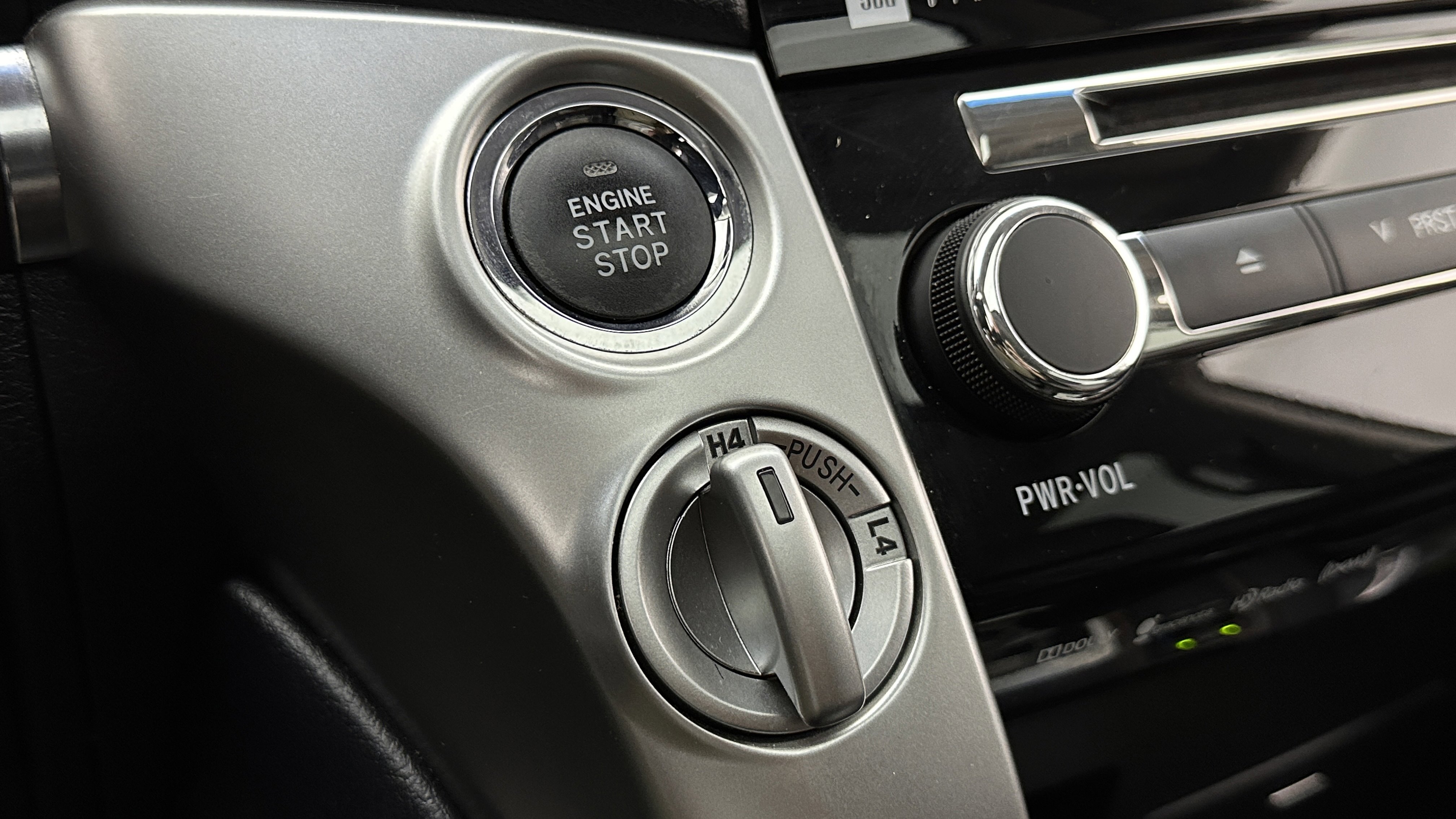 Used 2014 Toyota Land Cruiser AWD/4WD image 26