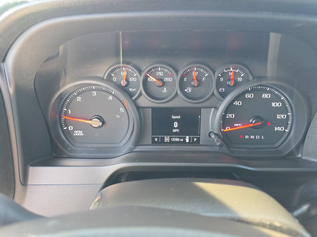 Used 2025 Chevrolet Silverado 3500 W/T AWD/4WD image 29