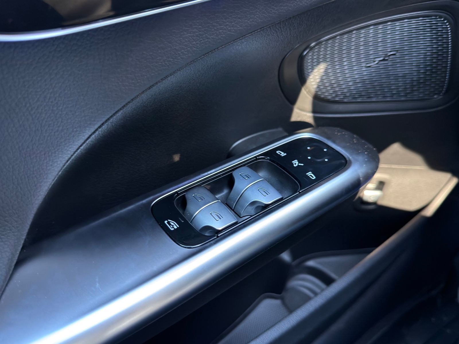 New 2026 Mercedes-Benz C 300 Sedan image 20