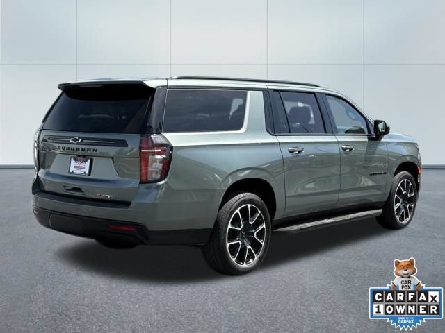 Used 2024 Chevrolet Suburban RST RWD image 3