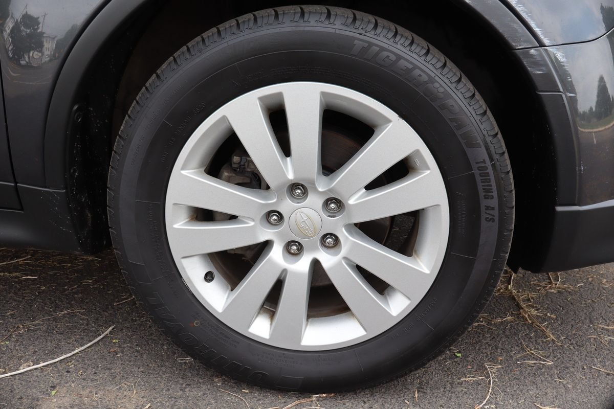 Used 2009 Subaru Tribeca Limited AWD/4WD image 46