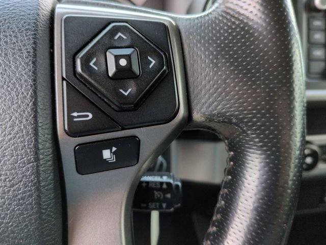 Used 2017 Toyota Tacoma SR5 w/ Tow Package image 19