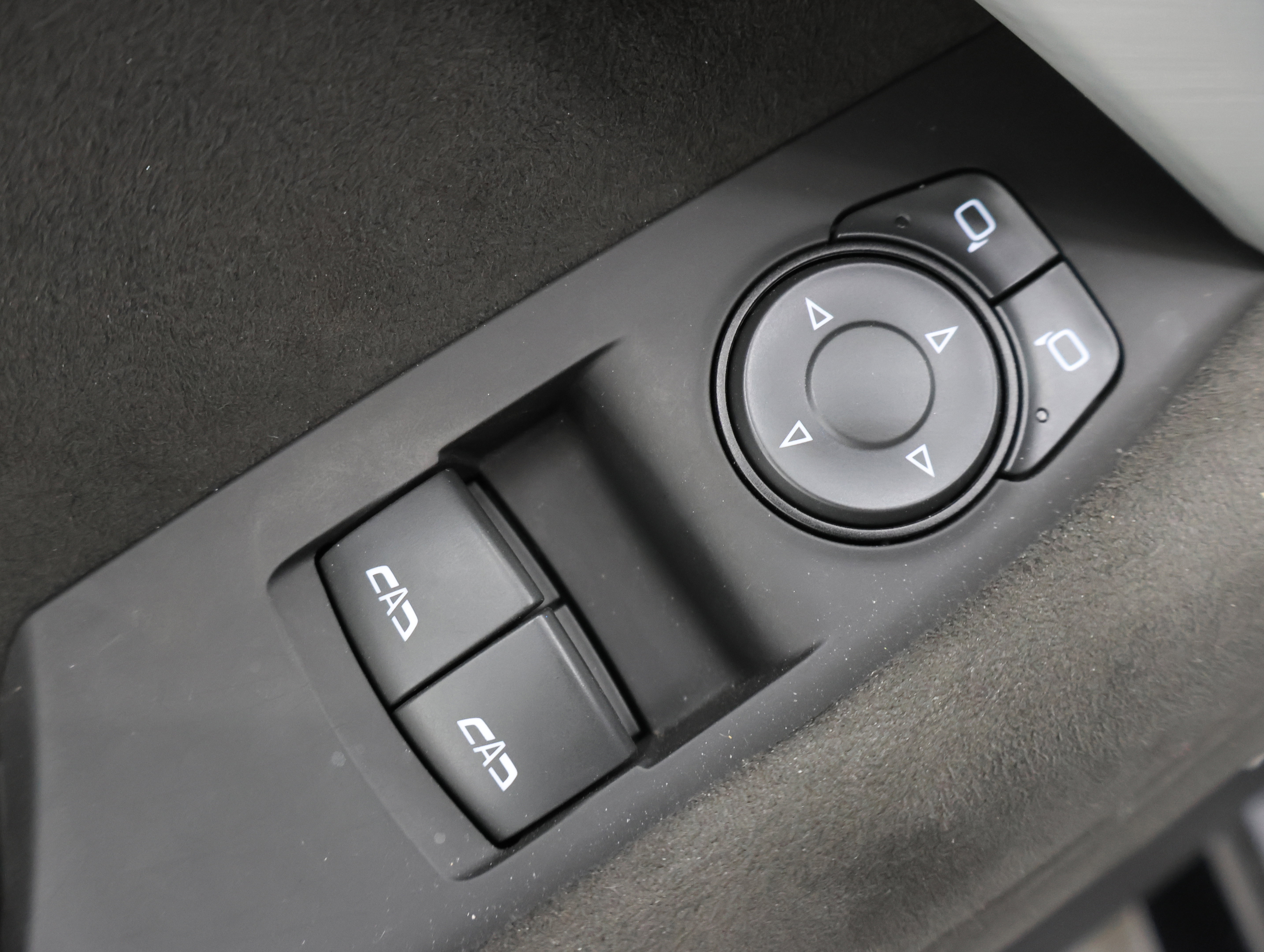 Used 2021 Chevrolet Camaro ZL1 RWD image 36