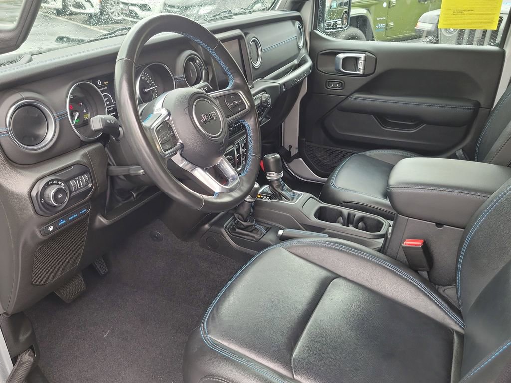 Used 2022 Jeep Wrangler Unlimited Rubicon 4xe w/ Cold Weather Group image 3