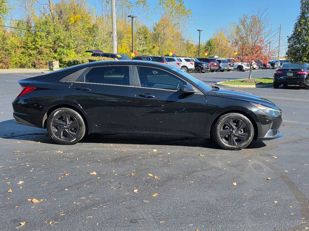 Used 2022 Hyundai Elantra SEL w/ Convenience Package image 8