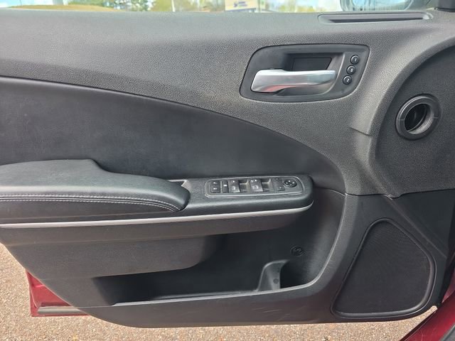Used 2020 Dodge Charger SXT w/ Leather Interior Group image 20