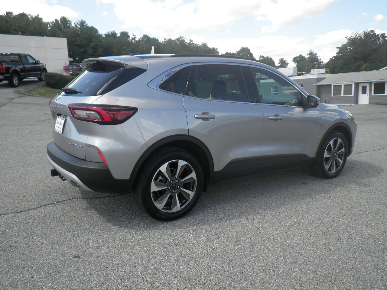 Certified 2023 Ford Escape Platinum w/ Premium Technology Package image 7