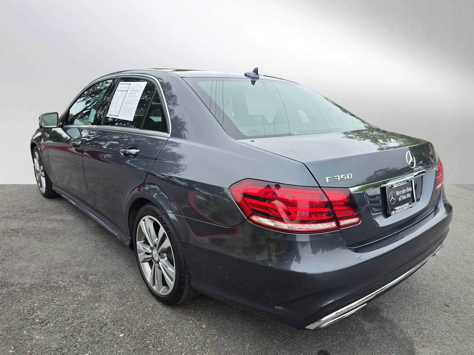 Used 2014 Mercedes-Benz E 350 Sedan image 5