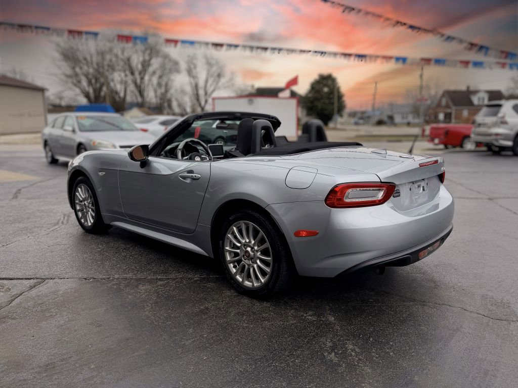 Used 2019 FIAT 124 Spider Classica w/ Technology Group image 6