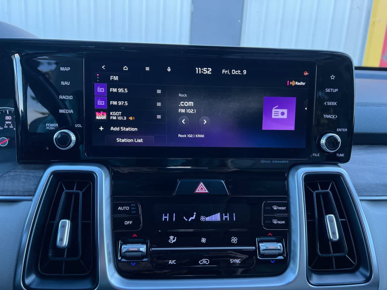 Used 2022 Kia Sorento EX FWD image 16