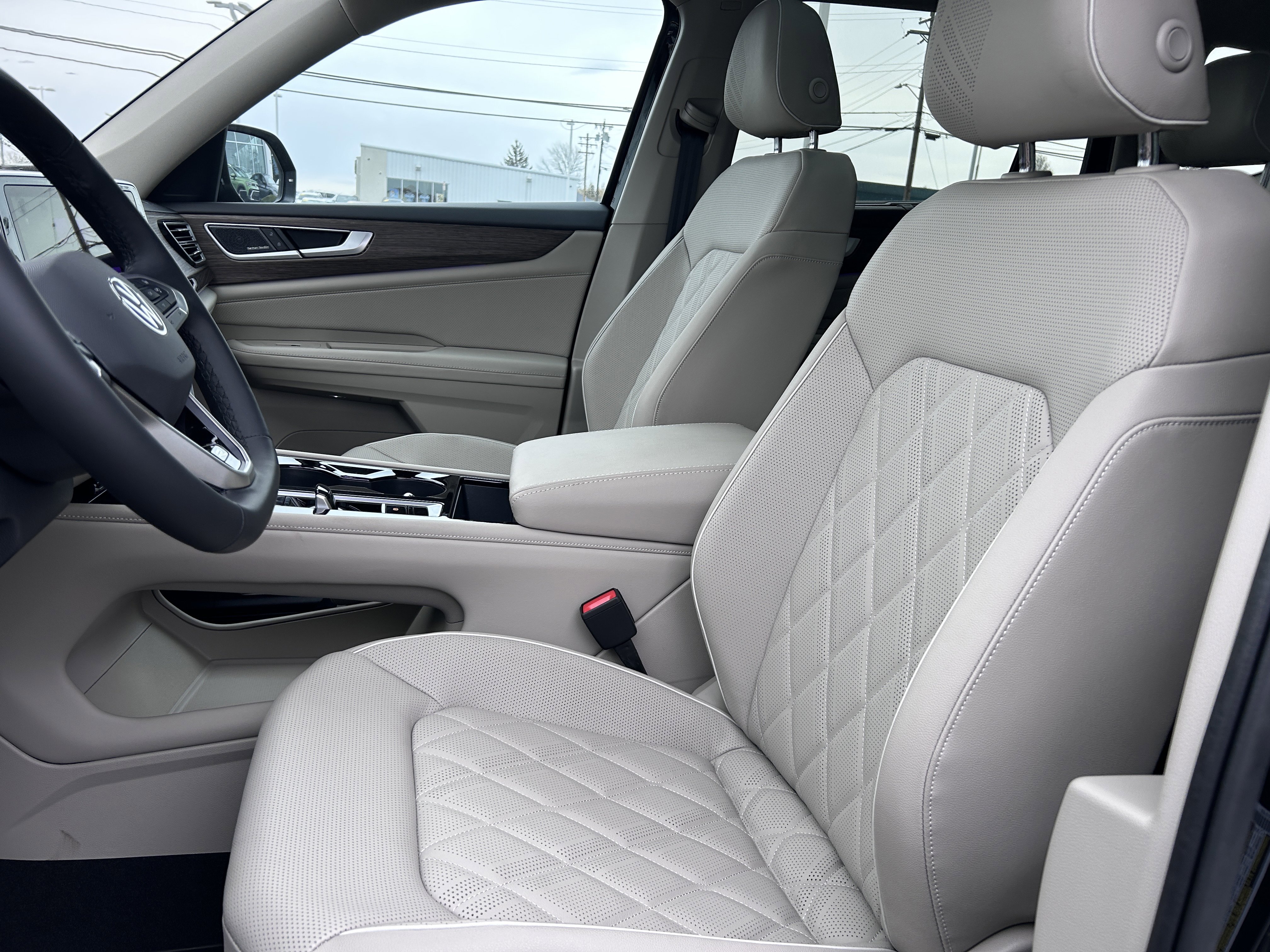 New 2026 Volkswagen Atlas SEL Premium R-Line image 22