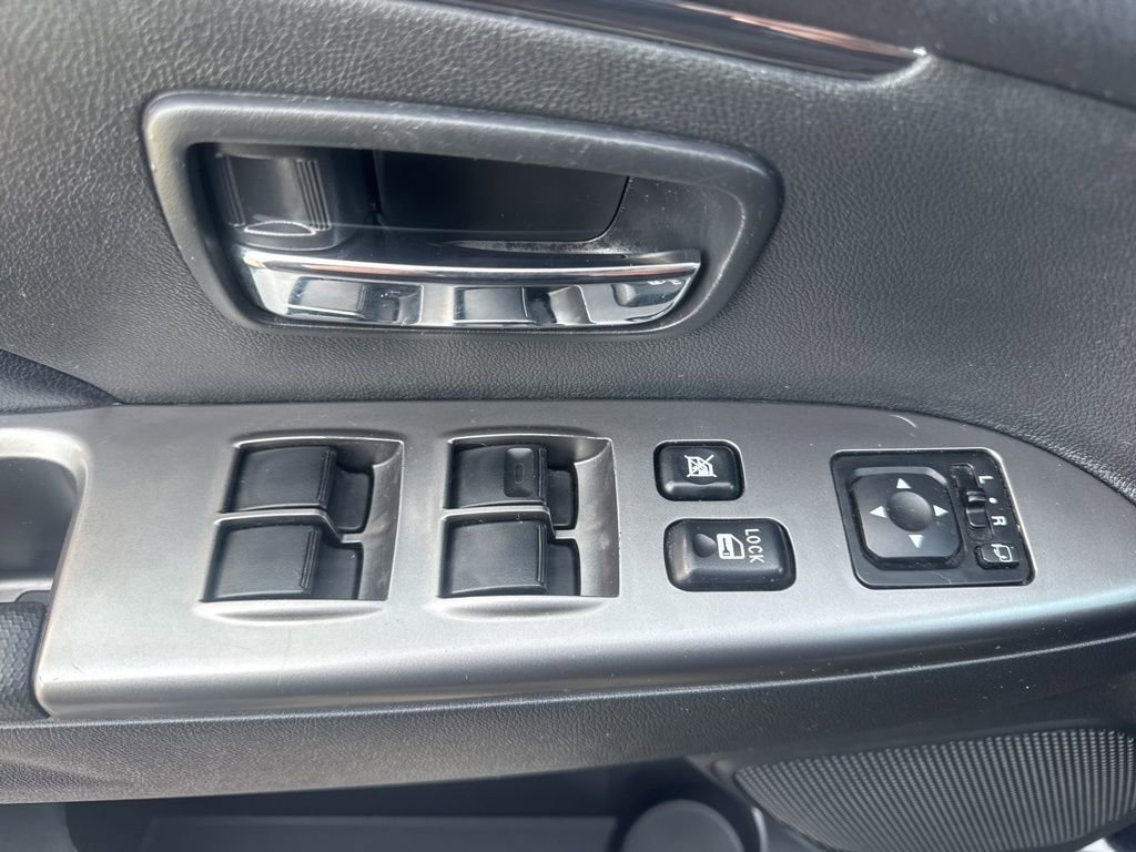 Used 2024 Mitsubishi Outlander Sport SE image 32