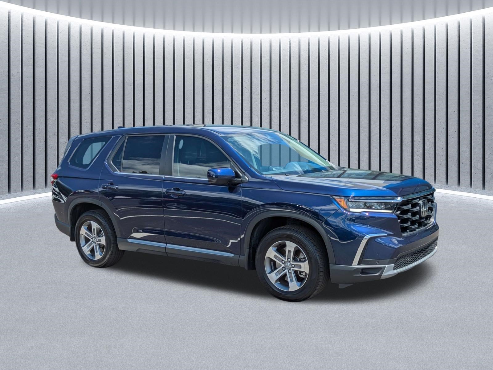 Certified 2025 Honda Pilot EX-L image 2