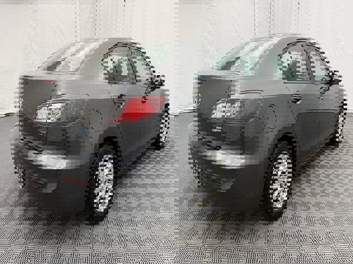Used 2012 MAZDA MAZDA3 i Touring image 4
