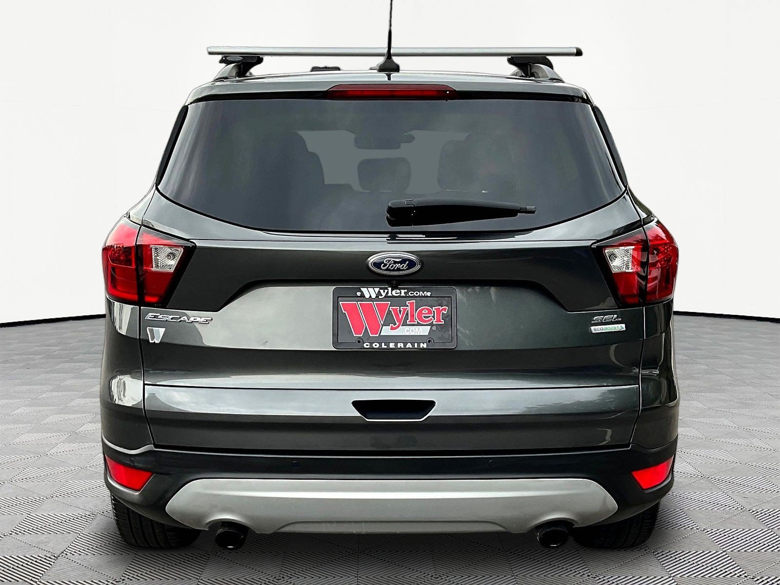 Used 2019 Ford Escape SEL FWD image 5