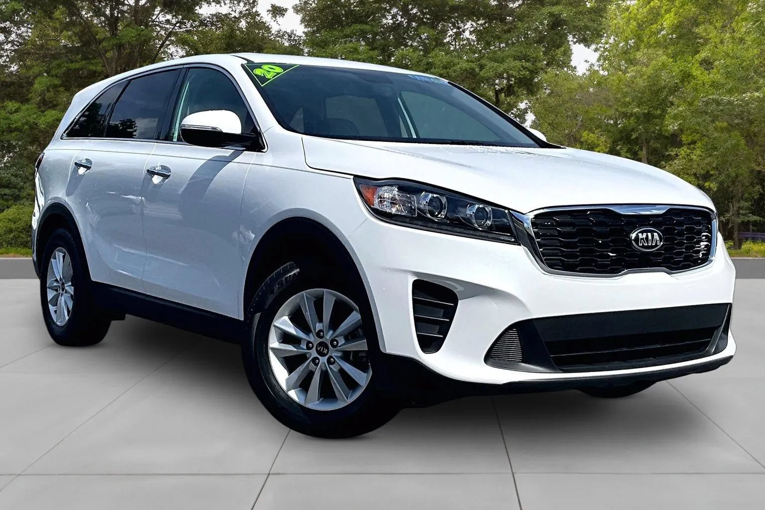 Used 2020 Kia Sorento LX FWD image 11