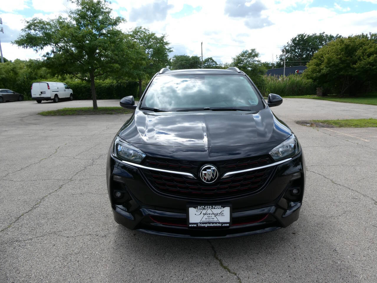 Used 2020 Buick Encore GX Select w/ Sport Touring Package FWD image 2