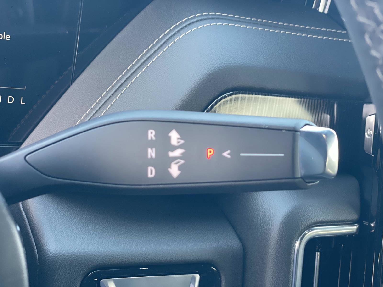 New 2026 GMC Yukon XL Elevation image 17