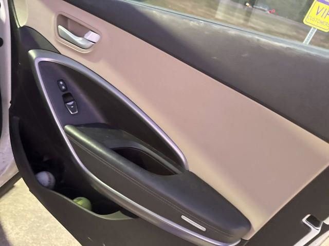 Used 2014 Hyundai Santa Fe Limited image 34